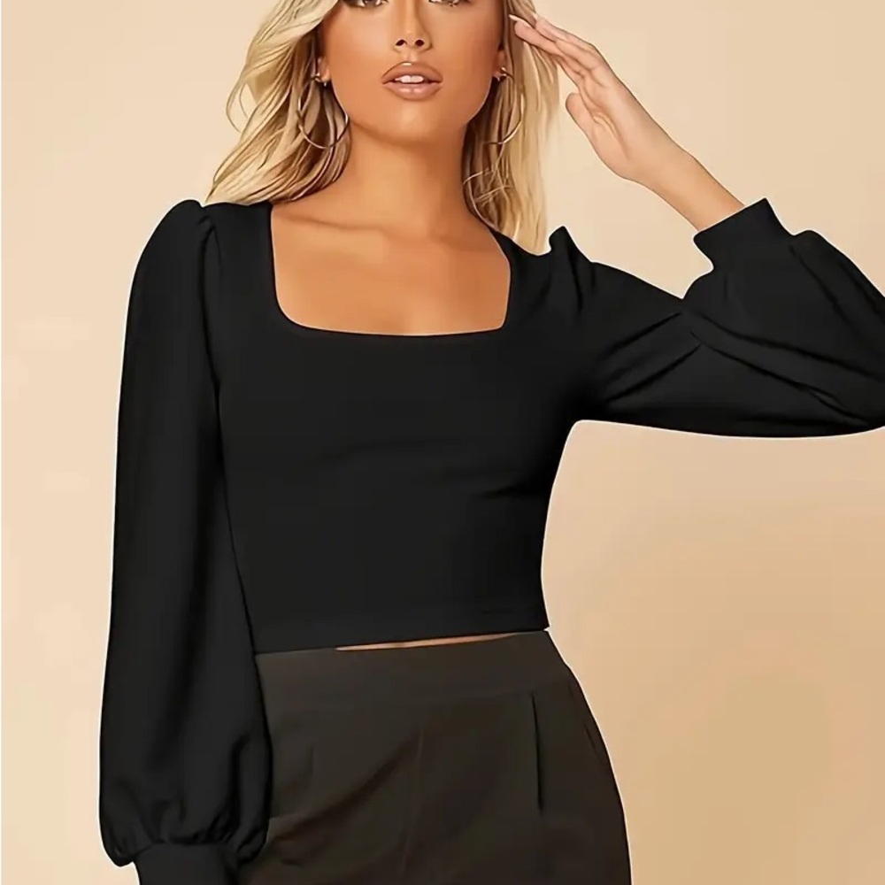 SHEIN Black Square Neck Puff Sleeve Crop Top